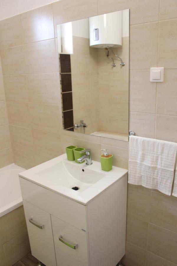 Flamingo Apartment Sárvár Esterno foto